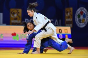 Refugee Team judoka Muna Jahouk competing 