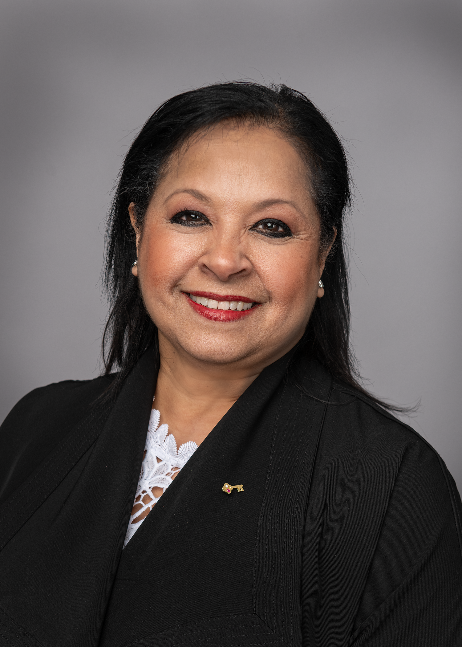 Izzy Abdallah Vice President Branch Manger, KeyBank